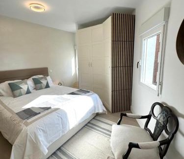 Almenara Apartamento | Modern and comfy apartment near Bernabeu sleeps 6 people