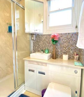 Crofton Park Apartamento | Modern and cosy studio flat