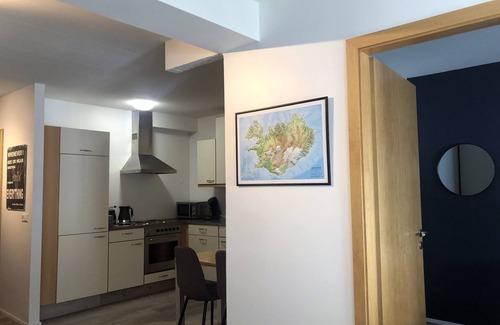 City Center Apartamento | Apartamento moderno y acogedor de 1 dormitorio ubicado en el corazón del centro de Akureyri