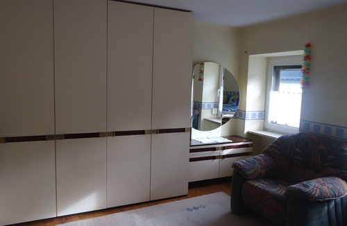 Wenigerath Apartamento | de vacaciones moderno y acogedor, los huéspedes y Monteurwohnung cerca de Hahn