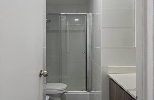 Obarrio Apartamento | Moderno 2BR de Diseño en Panama City 7B