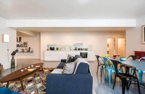 Quartier Sainte-Avoye Apartamento | Modern and huge 3BD for 11 guests in Le Marais!