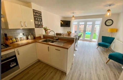 Nuneaton Casa | MODERN, AND IMMACULATE PRIVATE ROOM IN NUNEATON.