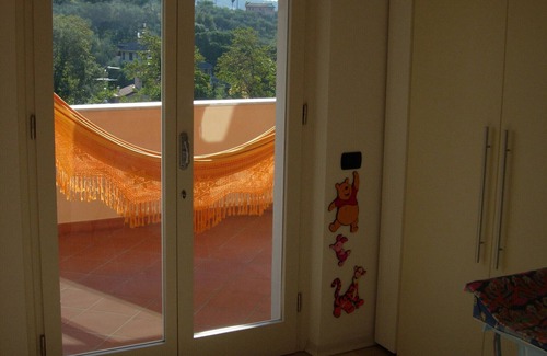 Pugliola Apartamento | ático moderno y lujoso en Lerici con vistas al mar terrazas, jardín y piscina