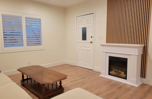 Harbor Casa | Modern and private 3-bedroom house near Freeway and major tourist attractions
