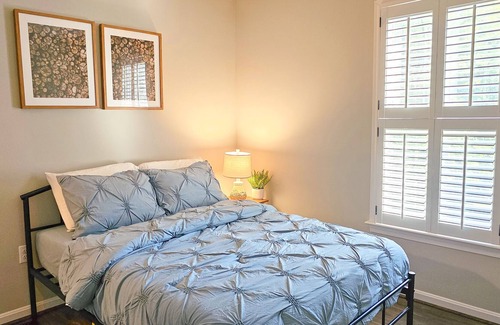 Marshall Casa | Modern and Renovated Home - 3 Bedroom, 5 Beds, 2.5 Bath