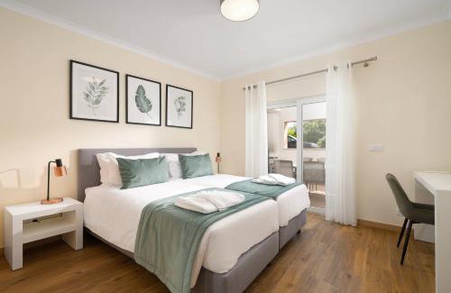 Tavira Apartamento | Modern and Spacious Holiday Apartment, Cabanas