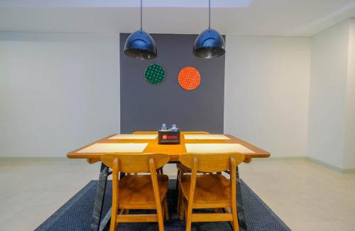 Pancoran Apartamento | Modern and Spacious 2BR L'Avenue Apartment By Travelio