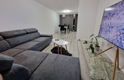 Colchester Casa | Modern And Spacious 3 Bedrooms Family House