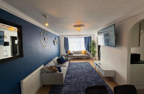 Bracknell Casa | Modern and Spacious 3 Bed retreat - Bracknell