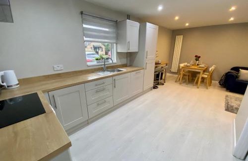 Trimley Casa | Modern and spacious open plan bungalow
