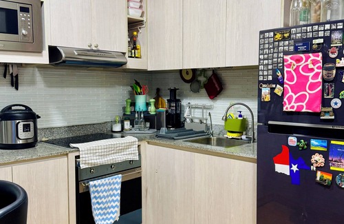 Ayala Alabang Condominio | Modern and spacious 2BR condo. Prime location in Alabang
