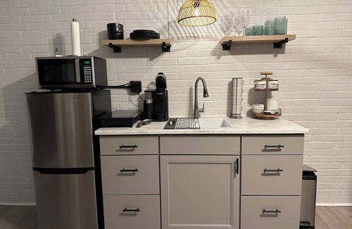 Northeast Raleigh Apartamento | Modern And Spacious Studio Retreat