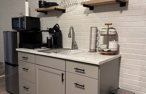 Northeast Raleigh Apartamento | Modern And Spacious Studio Retreat