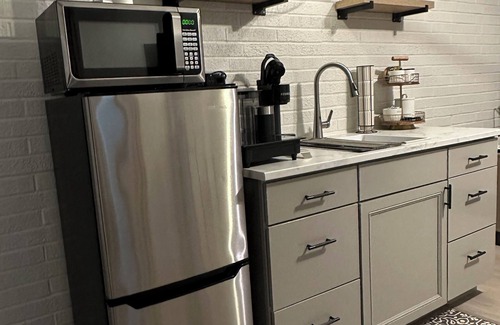 Northeast Raleigh Apartamento | Modern And Spacious Studio Retreat