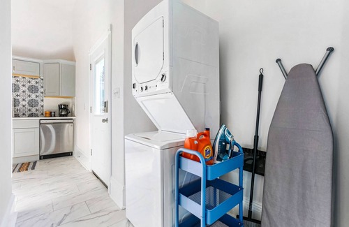 Faubourg Lafayette Casa | Modern and Spacious House | Heated Pool | Near FQ