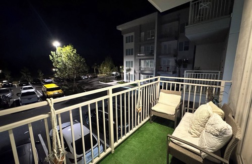 Lake Hart Apartamento | Modern and Stylish 1-bedroom + Den in beautiful Orlando