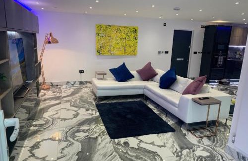 Maidenhead Apartamento | Modern and Stylish Penthouse Apartment next to Maidenhead Golf Course