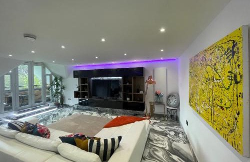 Maidenhead Apartamento | Modern and Stylish Penthouse Apartment next to Maidenhead Golf Course