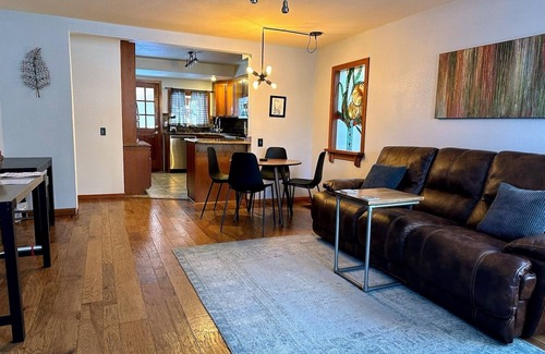 Coeur d'Alene Casa | casa increíble en el centro perfecto CDA ubicación. parejas escapada perfecta!