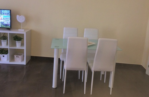 Alcobendas Apartamento | MODERN AND WELL LOCATED APARTMENT FOR 6 PEOPLE