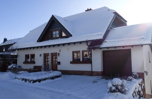 Zueschen Apartamento | Apartamento moderno (53 m²) con 2 dormitorios y terraza.