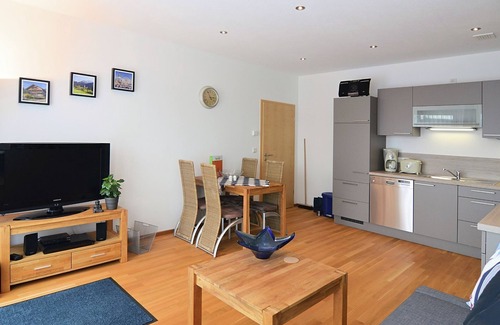 Roetz Apartamento | Apartamento moderno cerca del bosque en Heinrichskirchen