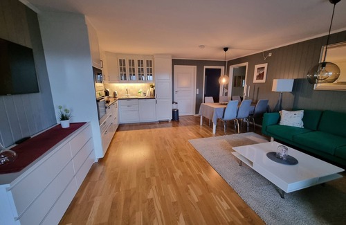 Osteroy Apartamento | Modern apartment with fantastic views!