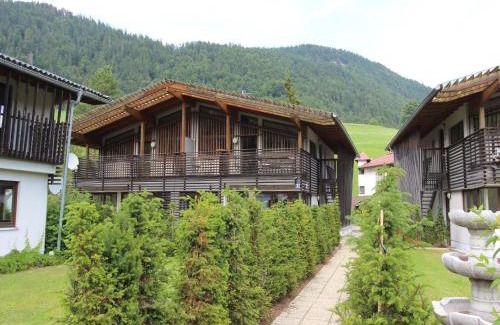Kirchdorf in Tirol Apartamento | Modern Apartment in Kirchdorf with Garden