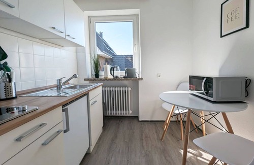 Schneverdingen Apartamento | Modern apartment in the center with parking space - Hermannliving 12