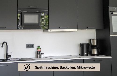 Rauental Apartamento | Modern Apartment - für Freunde & Familien, stadtnah, Parkplatz, E-Ladestation, Gitterbox für Fahrräder, Fitnessstudio, digitale Gästemappe mit Restaurant- und Unternehmenstipps