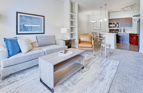 Johns Island Apartamento | Modern Apartment in Prime Location (ID4878X11)