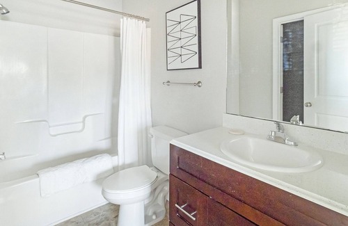 Johns Island Apartamento | Modern Apartment in Prime Location (ID5116X54)
