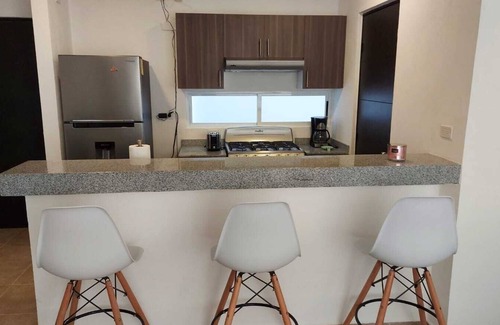 Jacinto Pat Apartamento | Modern Apartment in Cancun! Family condo with pool