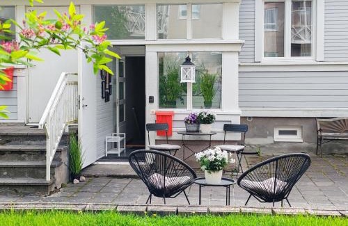 Tammisaari Apartamento | Modern apartment in Gamla Stan