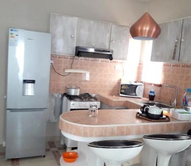Grand Gaube Apartamento | Modern Apartment in Melville, Pool View, 120 m²