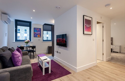 Salford Apartamento | Modern Apartment in Manchester, Sleep 4