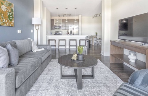 NoDa Apartamento | Modern Apartment in Prime Location (ID1233X033)