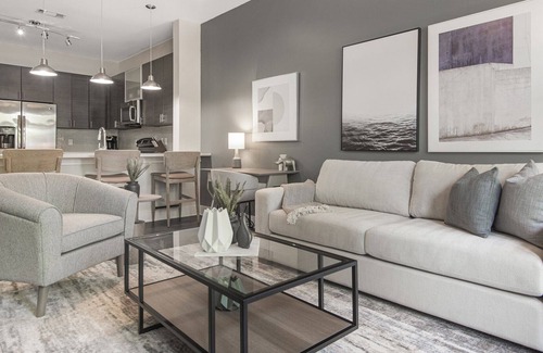 NoDa Apartamento | Modern Apartment in Prime Location (ID9376X34)