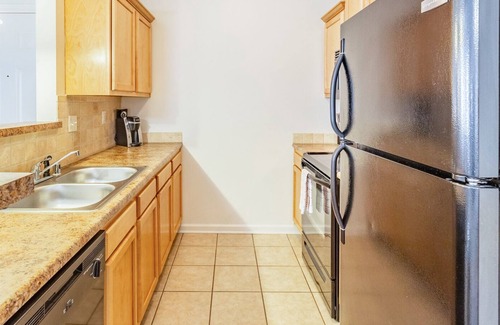 Lexington Apartamento | Modern Apartment in Prime Location (ID3811X44)
