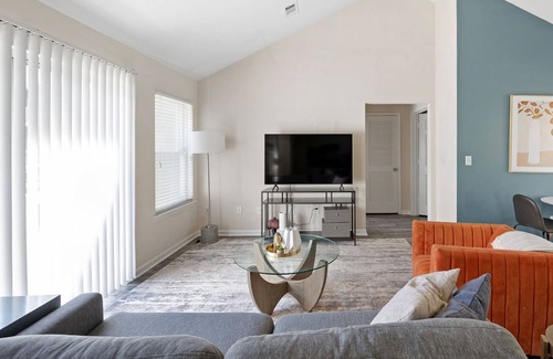 Mount Juliet Apartamento | Modern Apartment in Prime Location (ID6690X67)