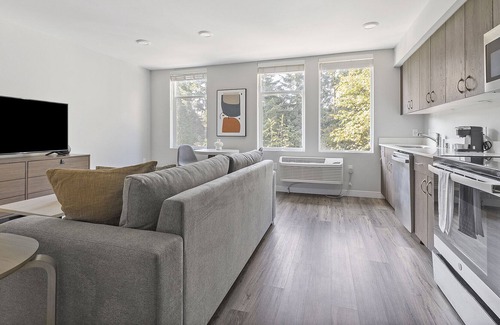 Pleasant Valley Apartamento | Modern Apartment in Prime Location (ID5126X43)