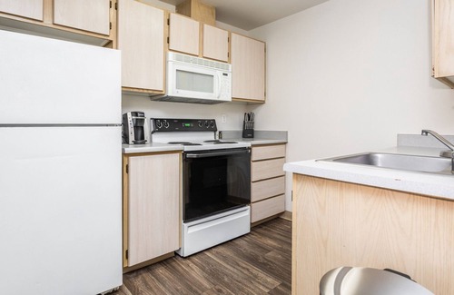 South Hill Apartamento | Modern Apartment in Prime Location (ID7026X30)