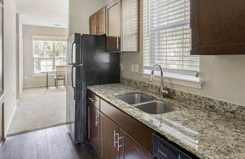 Germantown Apartamento | Modern Apartment in Prime Location (ID6057)