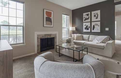 Germantown Apartamento | Modern Apartment in Prime Location (ID2428X0)