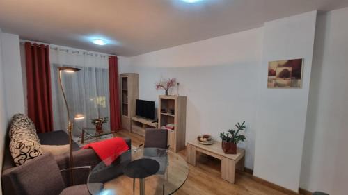 San Pedro de Alcántara Apartamento | Modern Apartment in the center of San Pedro de Alcantara, Marbella