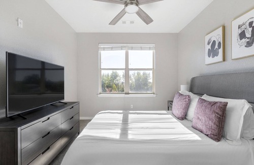 Louisville Apartamento | Modern Apartment in Prime Location (ID5169X02)