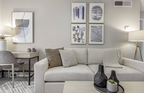 Plant City Apartamento | Modern Apartment in Prime Location (ID1229X846)