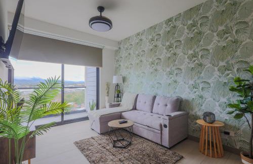 San José Apartamento | Modern Apartment located in Trendy San Jose Condo