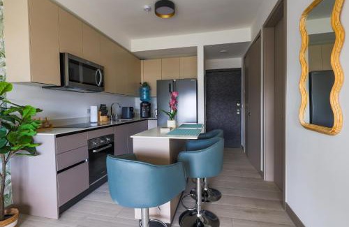 San José Apartamento | Modern Apartment located in Trendy San Jose Condo